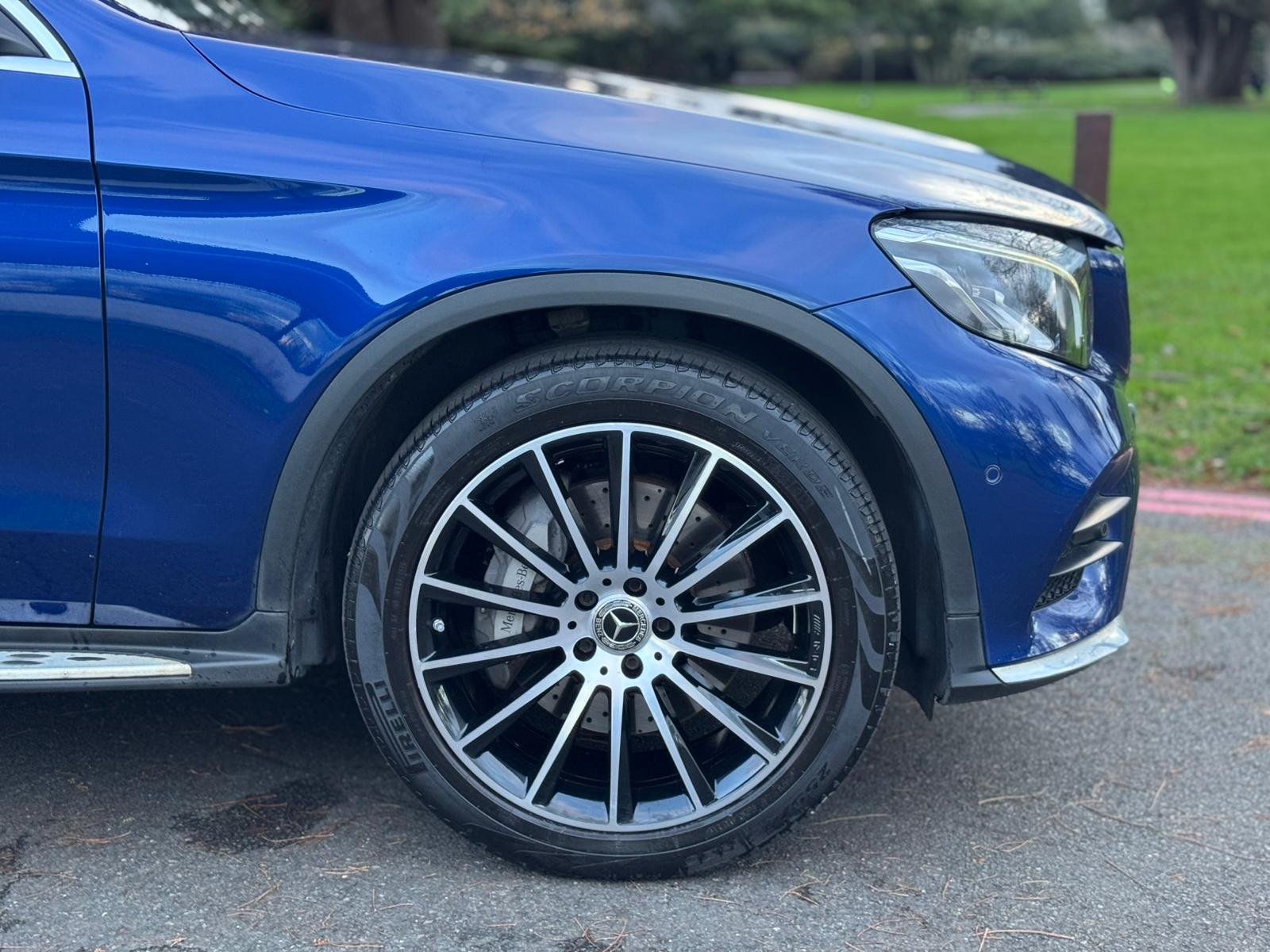 MERCEDES-BENZ GLC 250 D 4MATIC AMG LINE AUTO