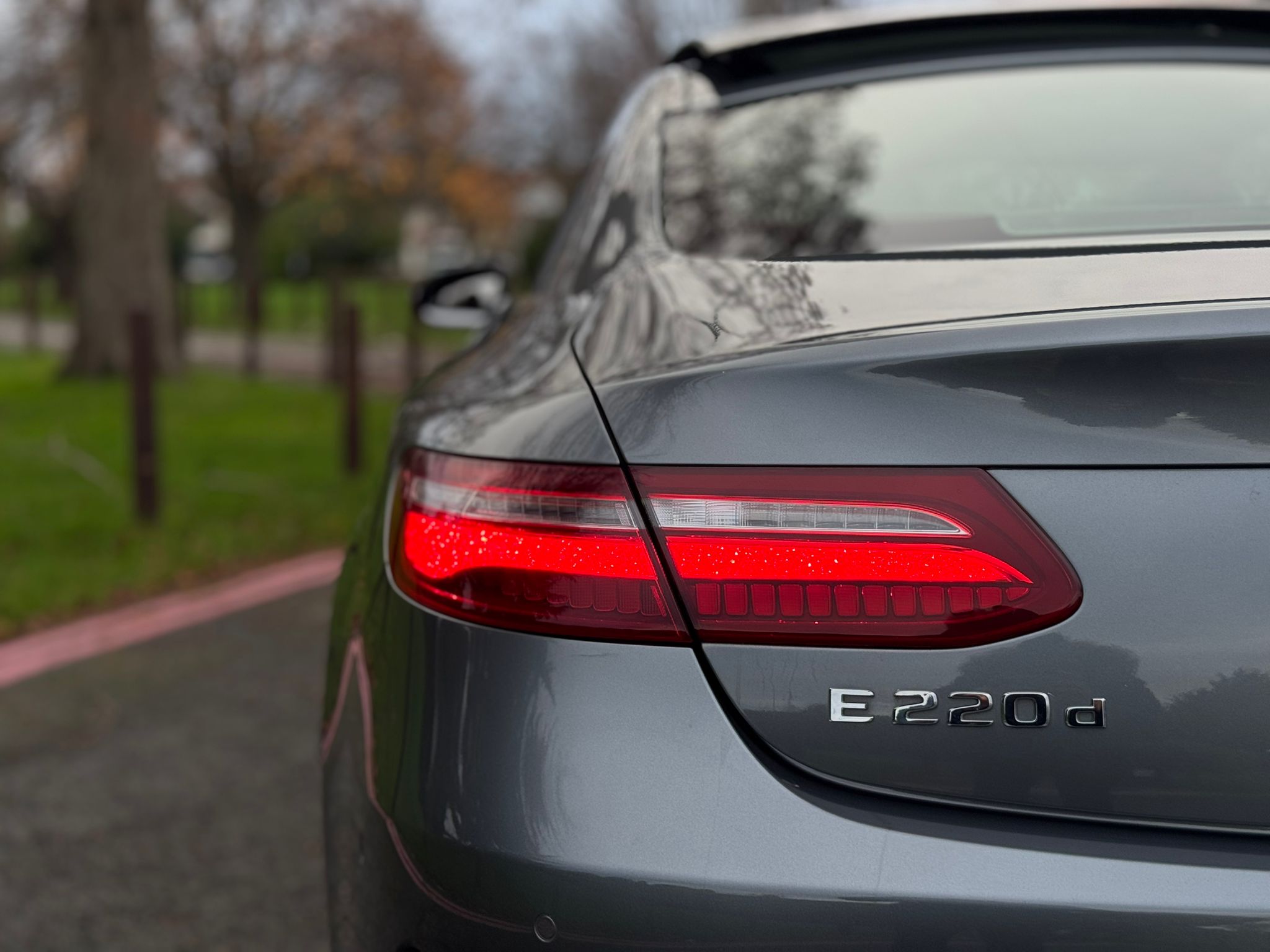 MERCEDES-BENZ E 220 D AMG LINE PREMIUM AUTO