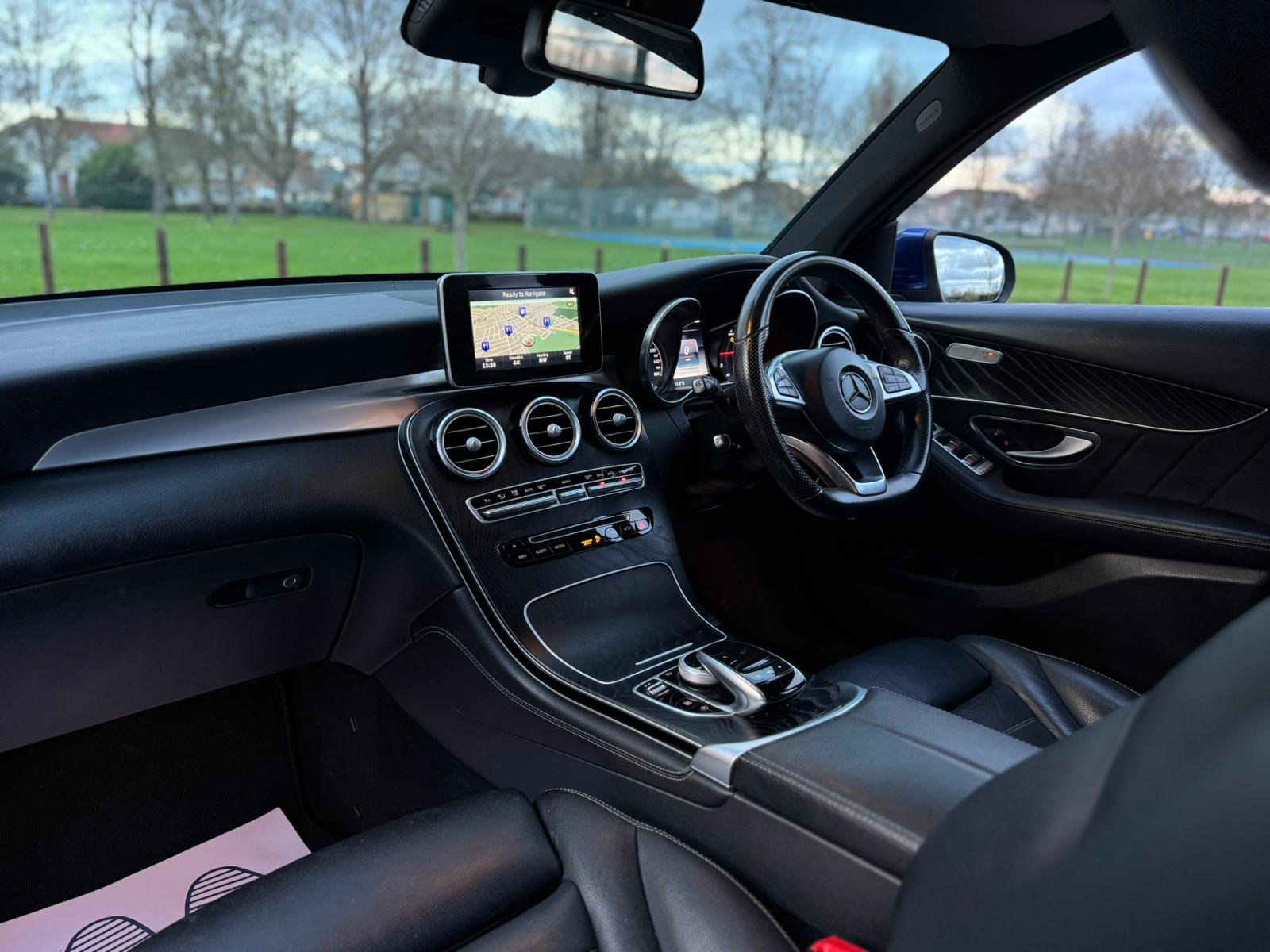 MERCEDES-BENZ GLC 250 D 4MATIC AMG LINE AUTO