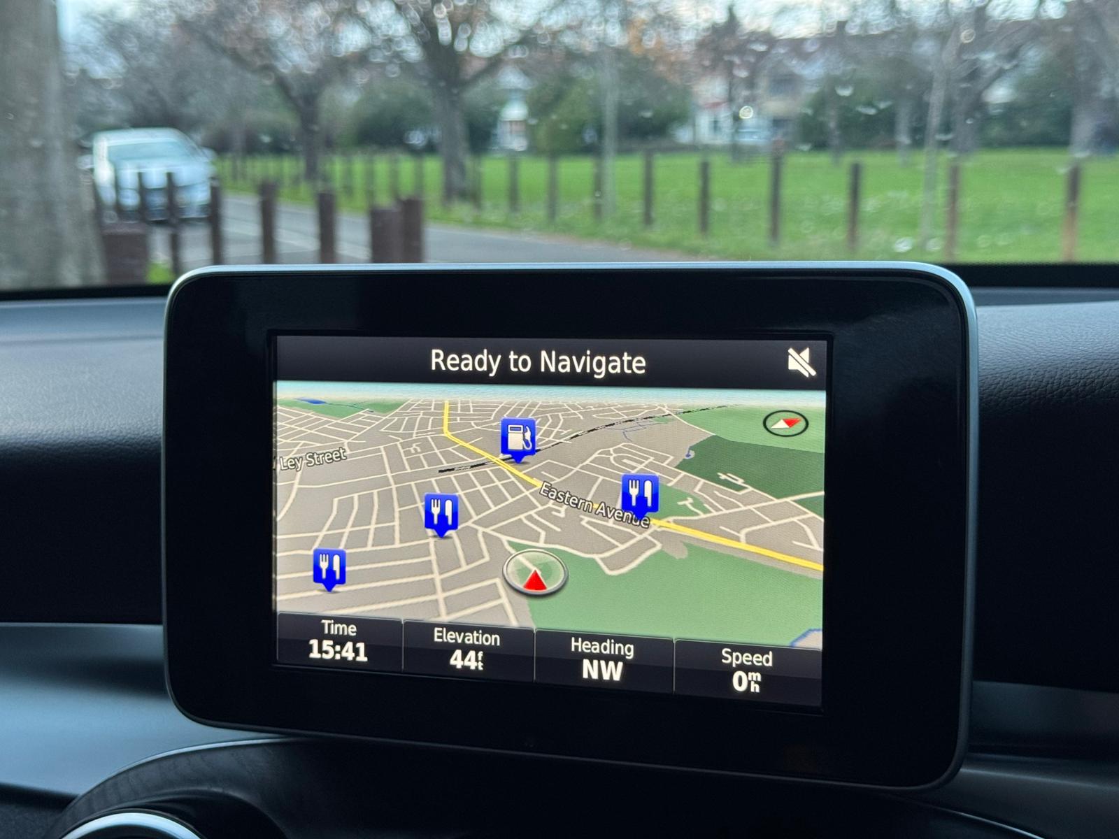 MERCEDES-BENZ GLC 250 D 4MATIC AMG LINE AUTO