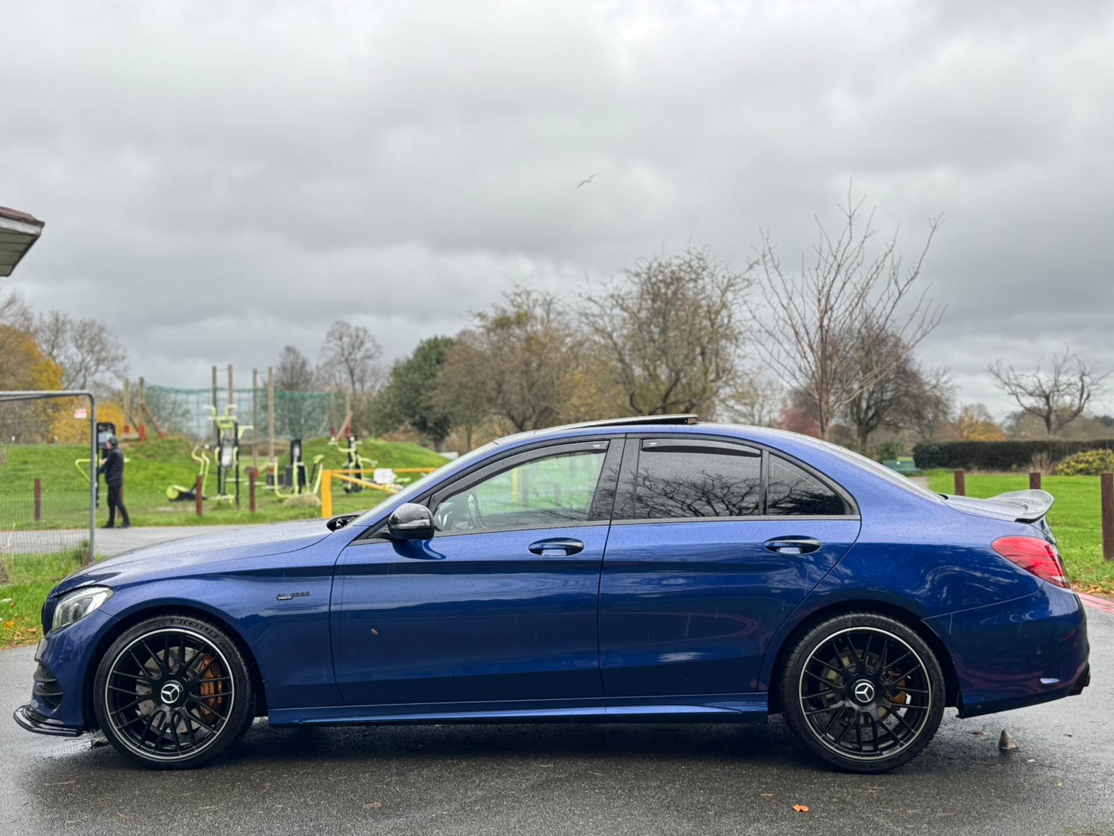 MERCEDES-BENZ AMG C 43 PREMIUM + 4MATIC A