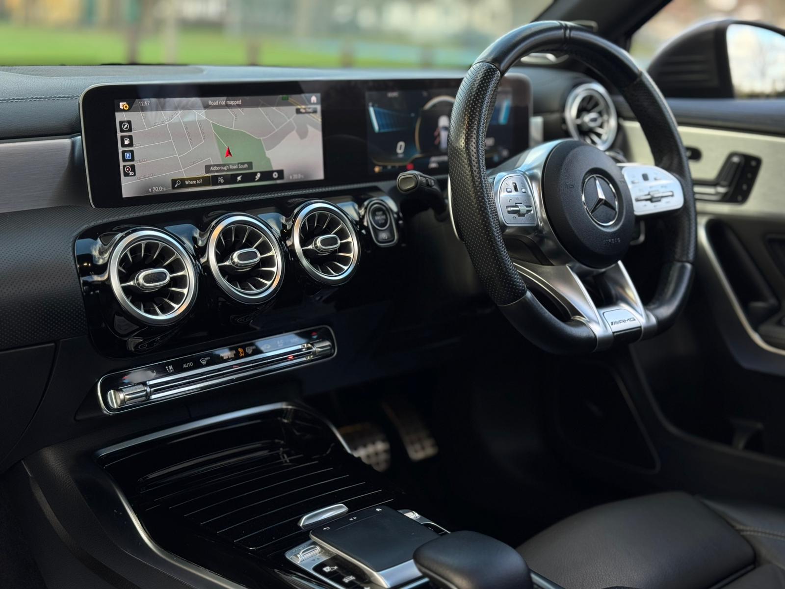 MERCEDES-BENZ AMG A 35 4MATIC PREMIUM + AUTO