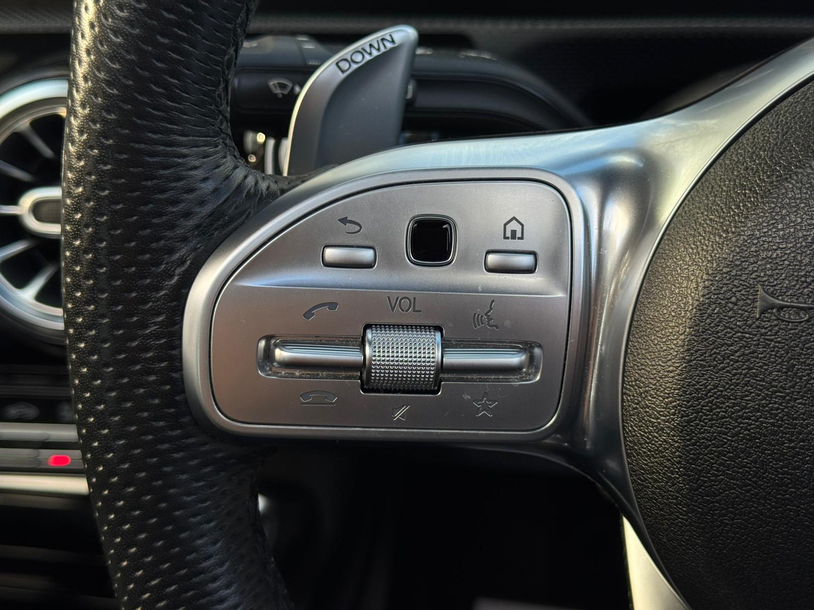 MERCEDES-BENZ AMG A 35 4MATIC PREMIUM + AUTO