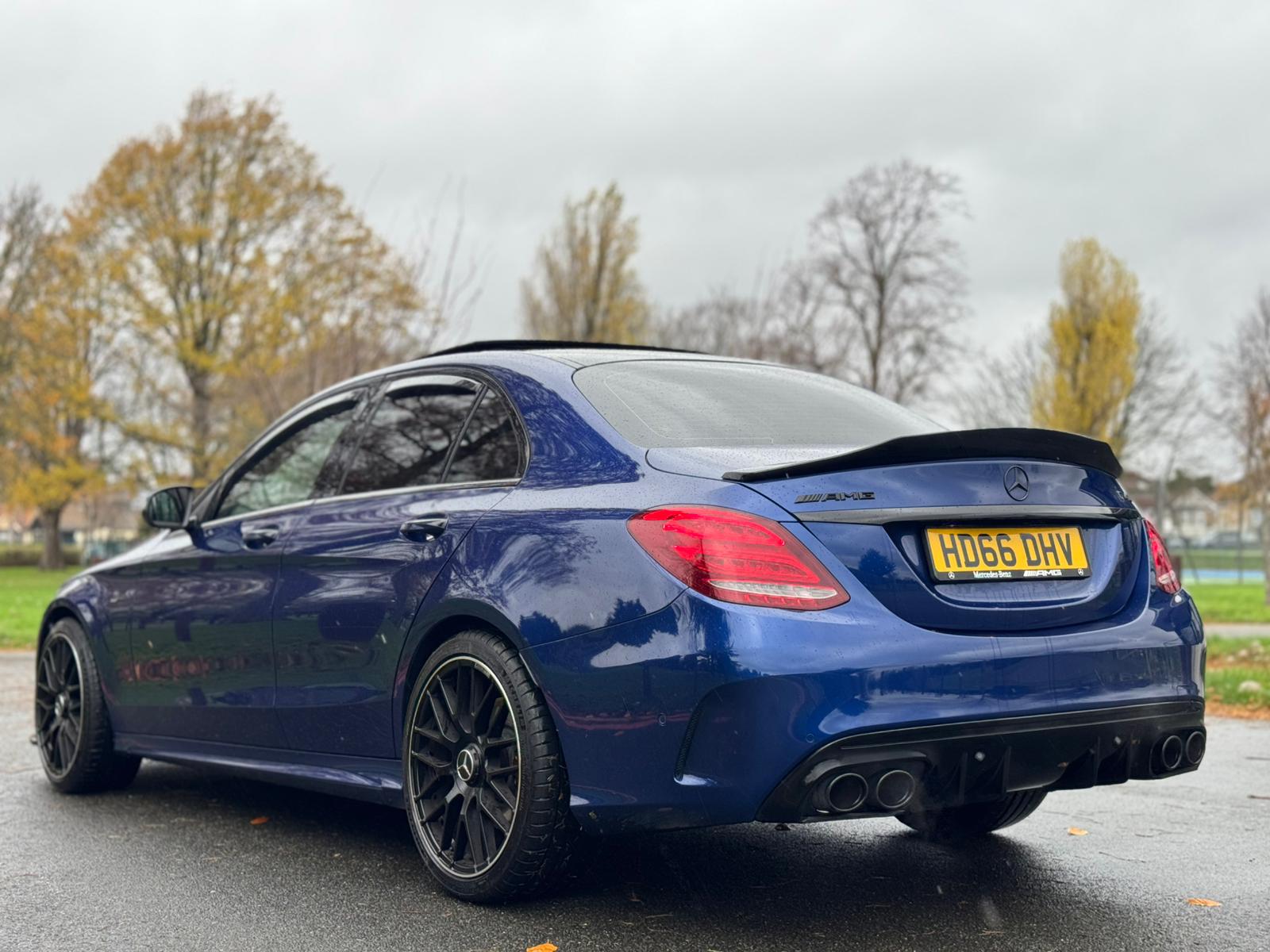 MERCEDES-BENZ AMG C 43 PREMIUM + 4MATIC A