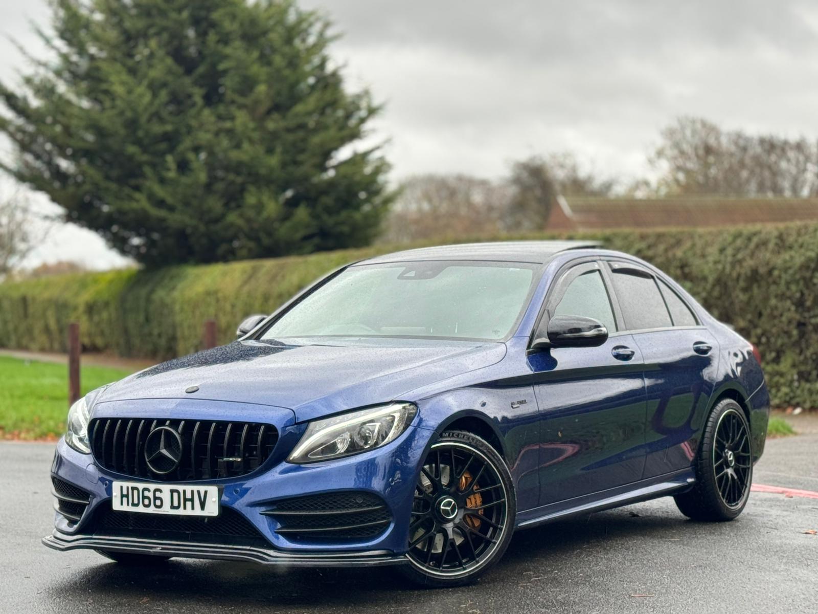 MERCEDES-BENZ AMG C 43 PREMIUM + 4MATIC A