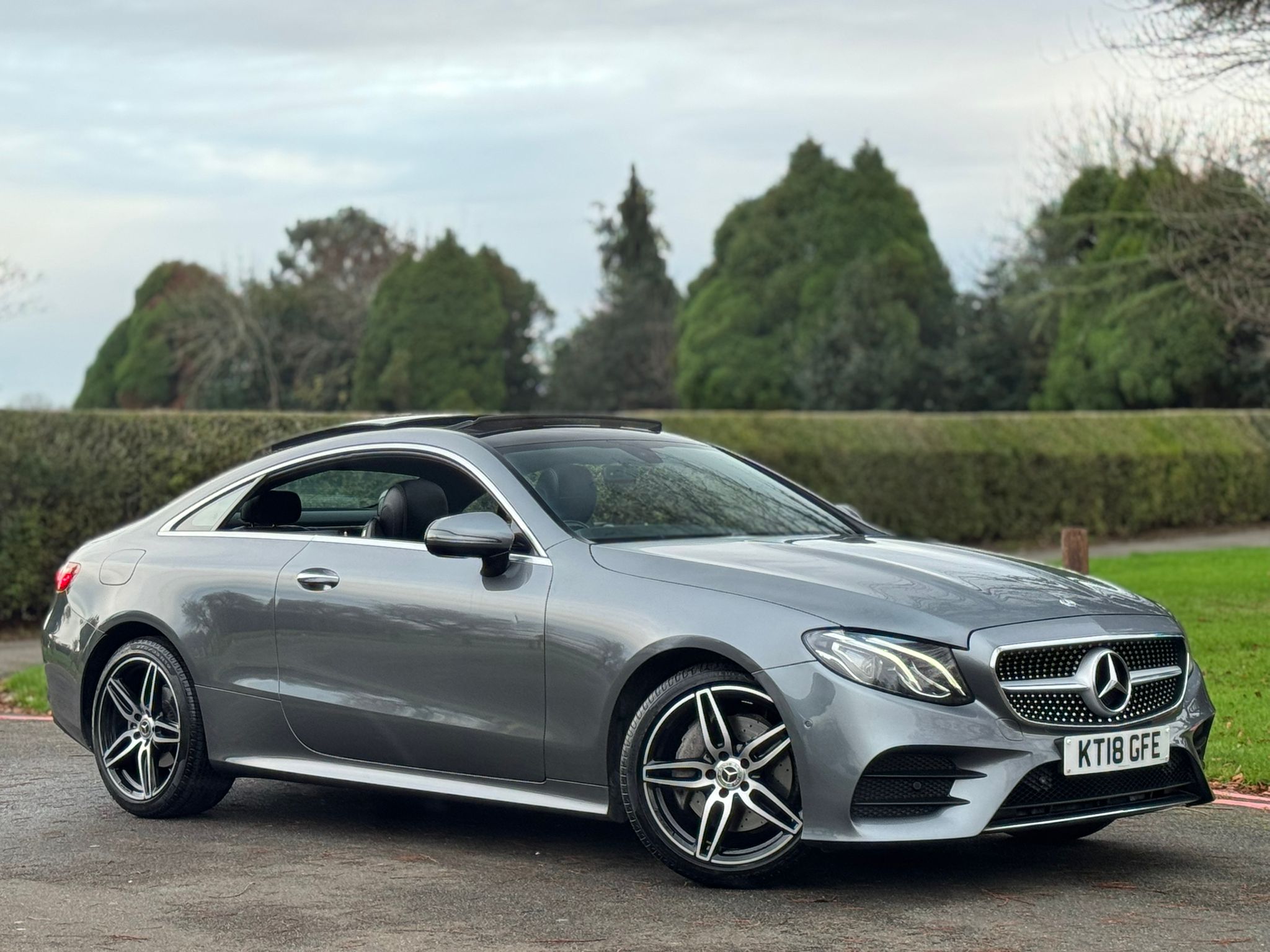 MERCEDES-BENZ E 220 D AMG LINE PREMIUM AUTO