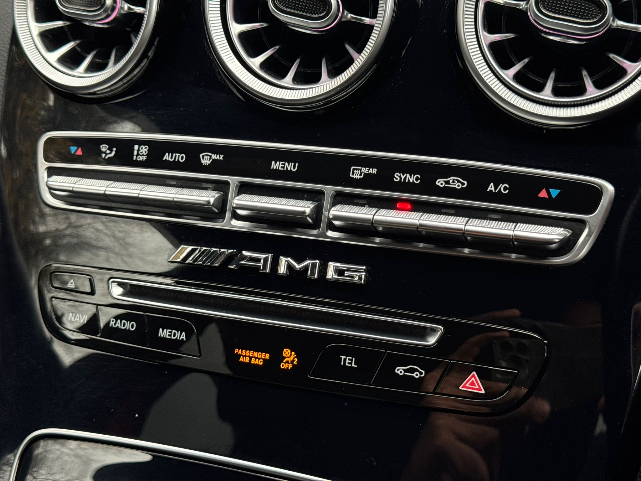 MERCEDES-BENZ AMG C 43 PREMIUM + 4MATIC A