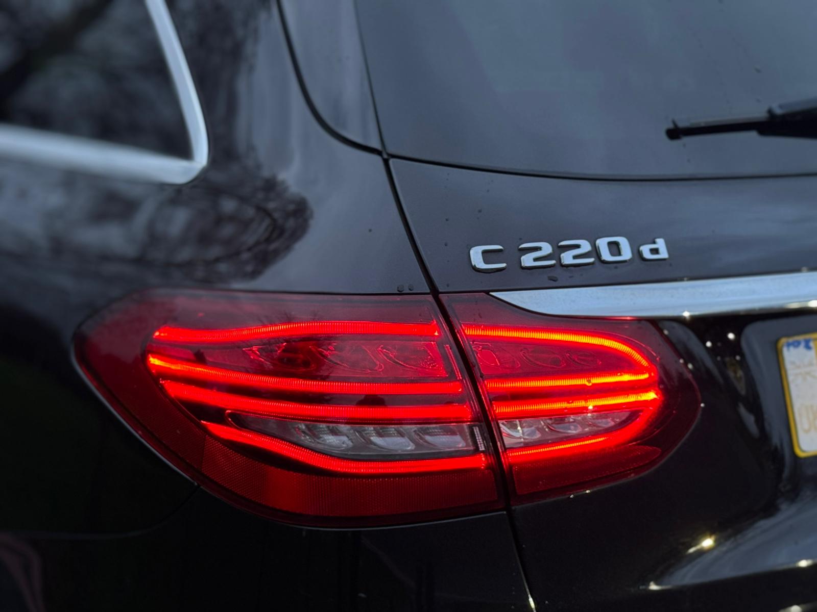 MERCEDES-BENZ C 220 AMG LINE PREMIUM + D A