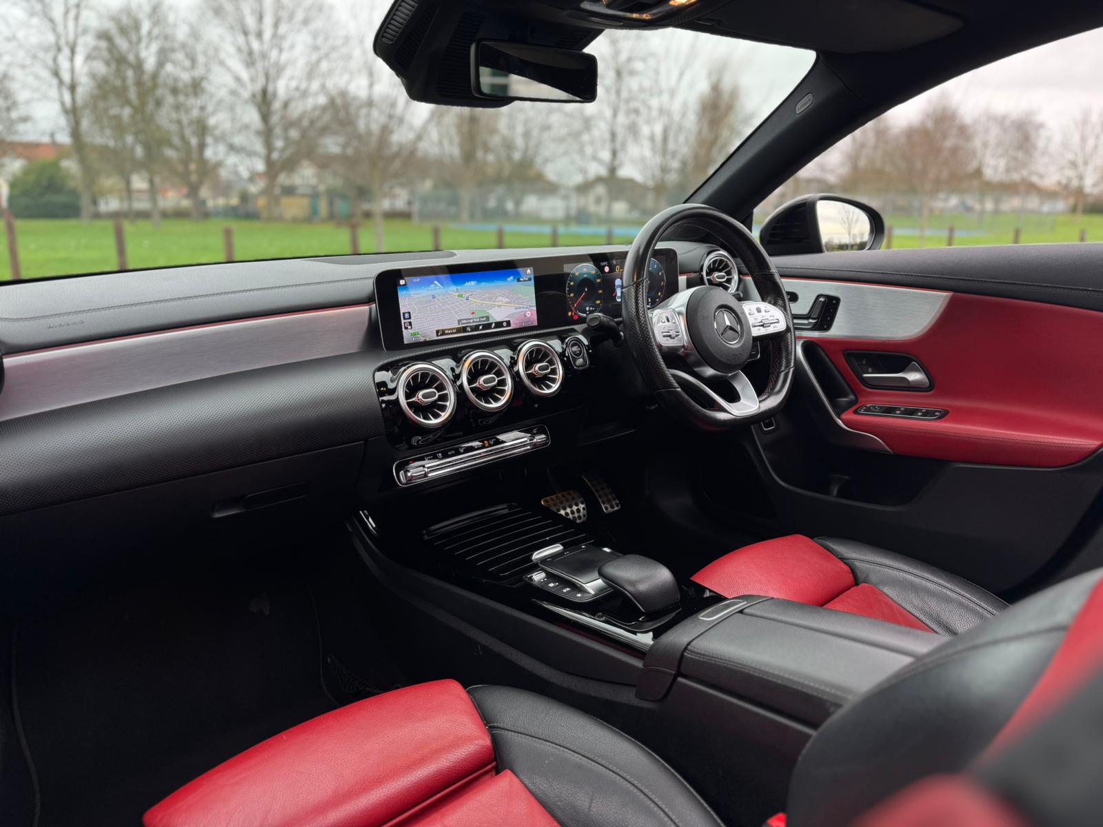 MERCEDES-BENZ CLA 200 AMG LINE PREMIUM + A