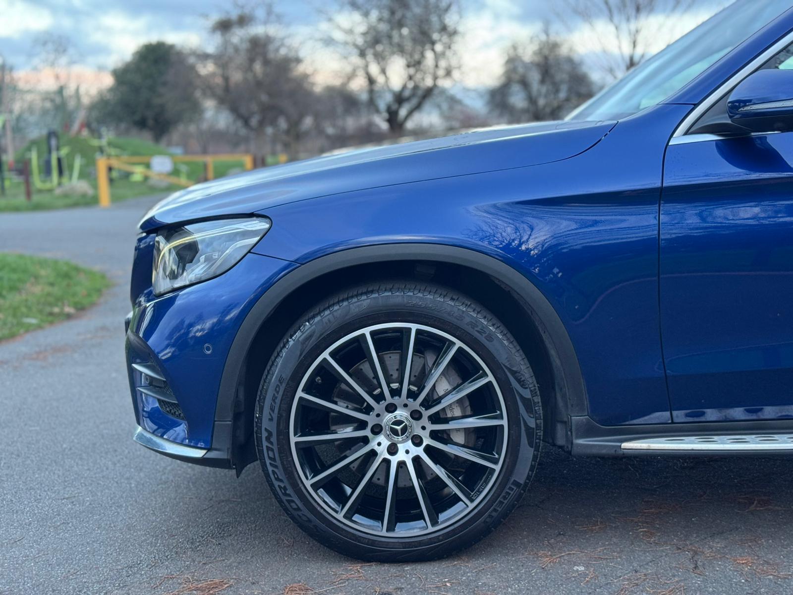 MERCEDES-BENZ GLC 250 D 4MATIC AMG LINE AUTO