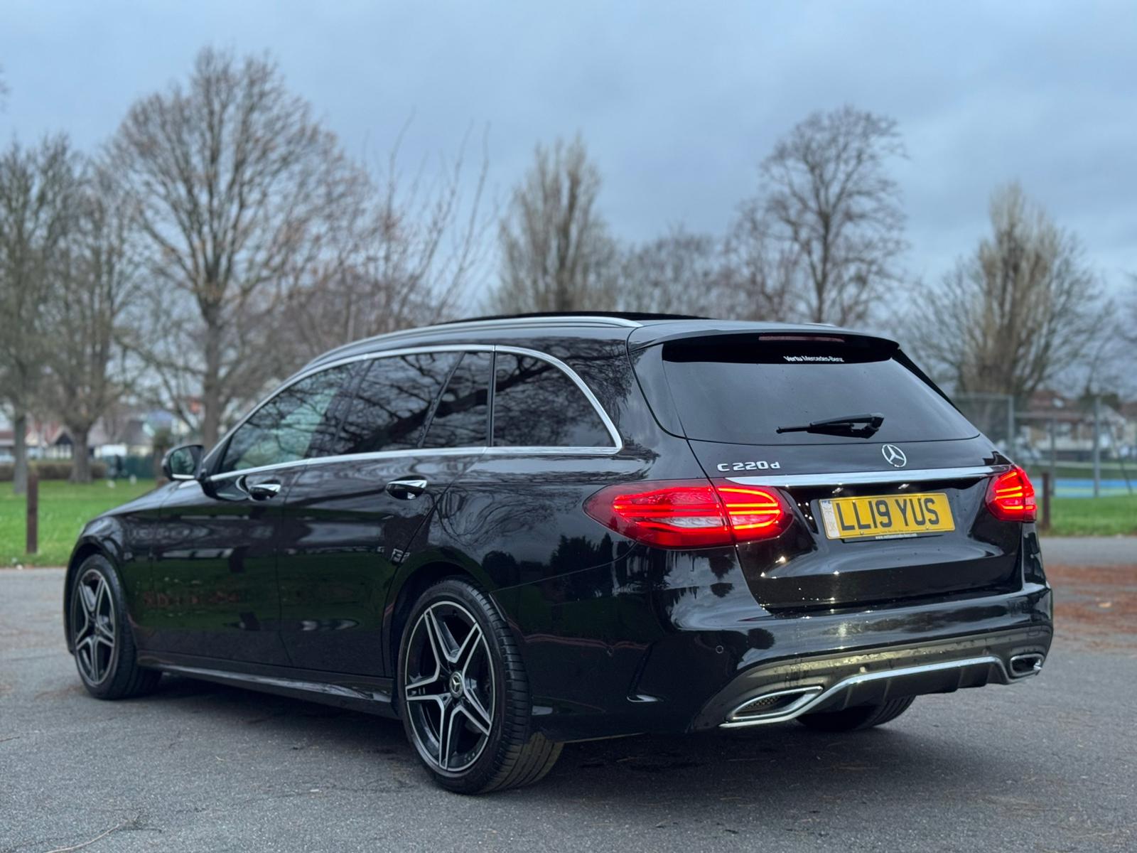 MERCEDES-BENZ C 220 AMG LINE PREMIUM + D A