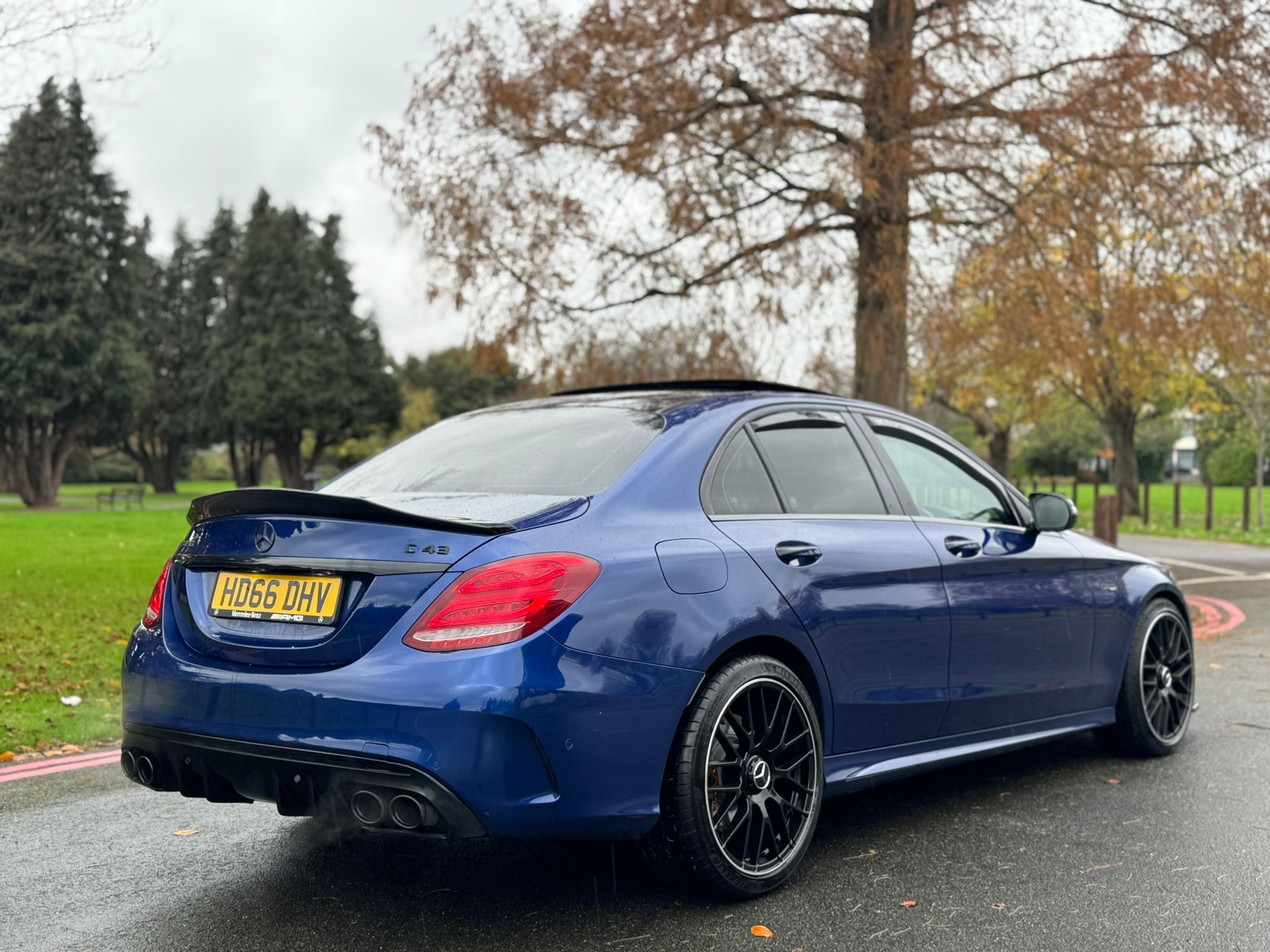 MERCEDES-BENZ AMG C 43 PREMIUM + 4MATIC A