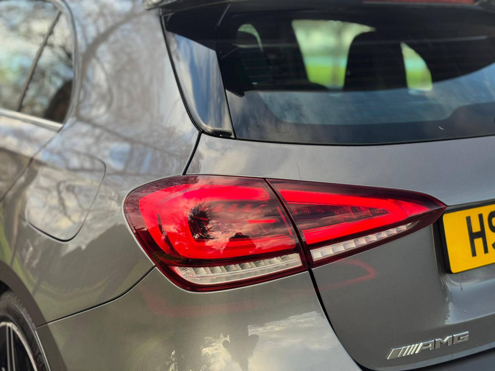 MERCEDES-BENZ AMG A 35 4MATIC PREMIUM + AUTO