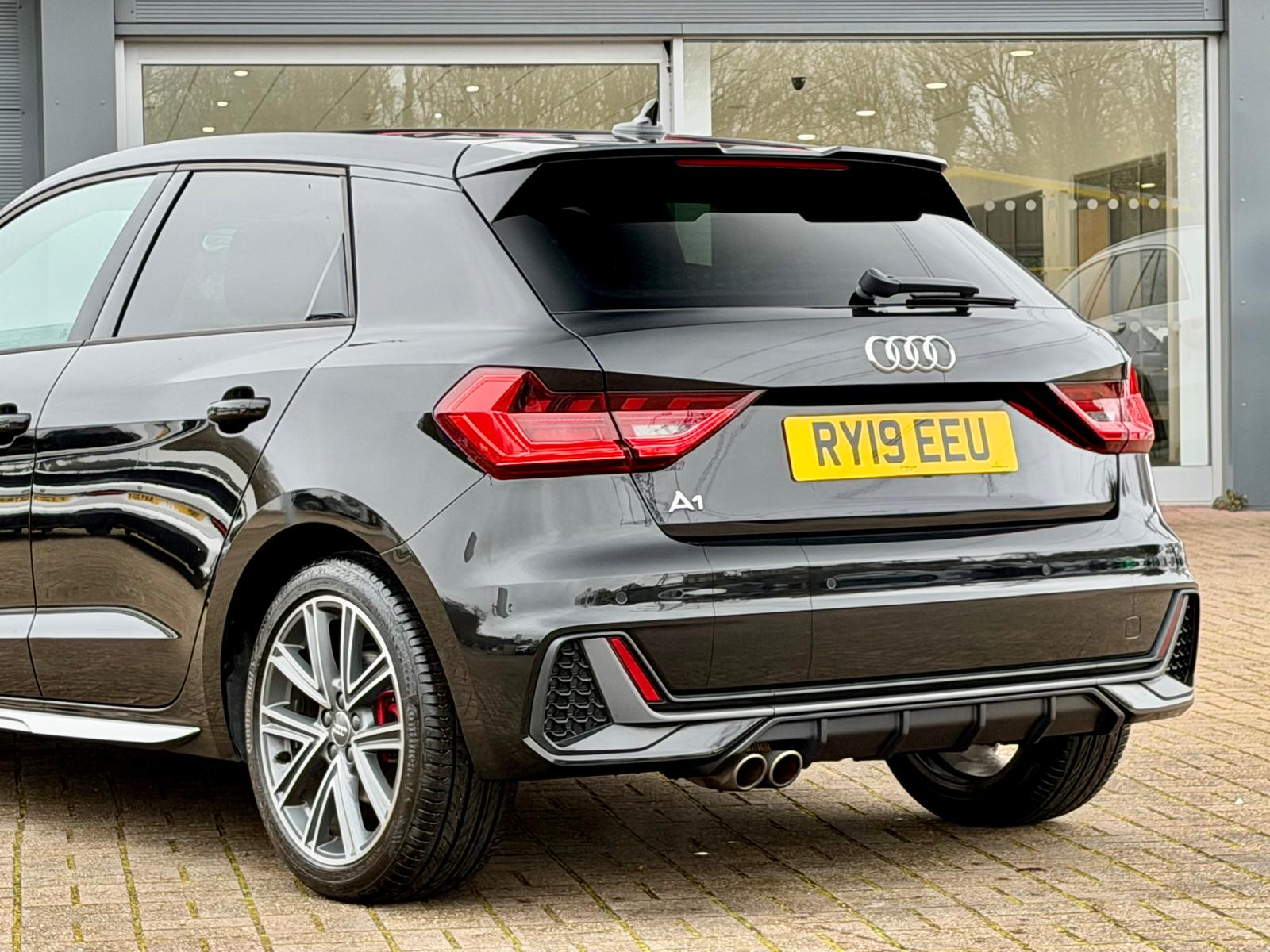 AUDI A1 S LN COMPETITION 40 TFSI SA