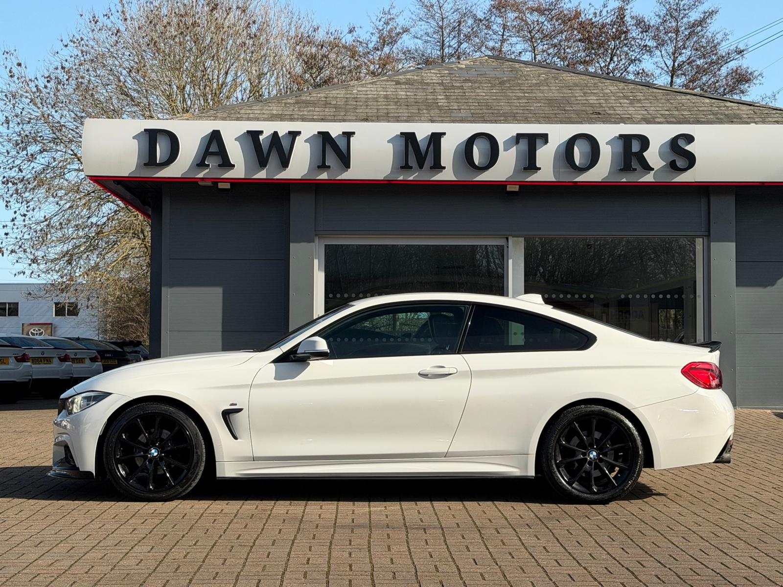 BMW 420I M SPORT