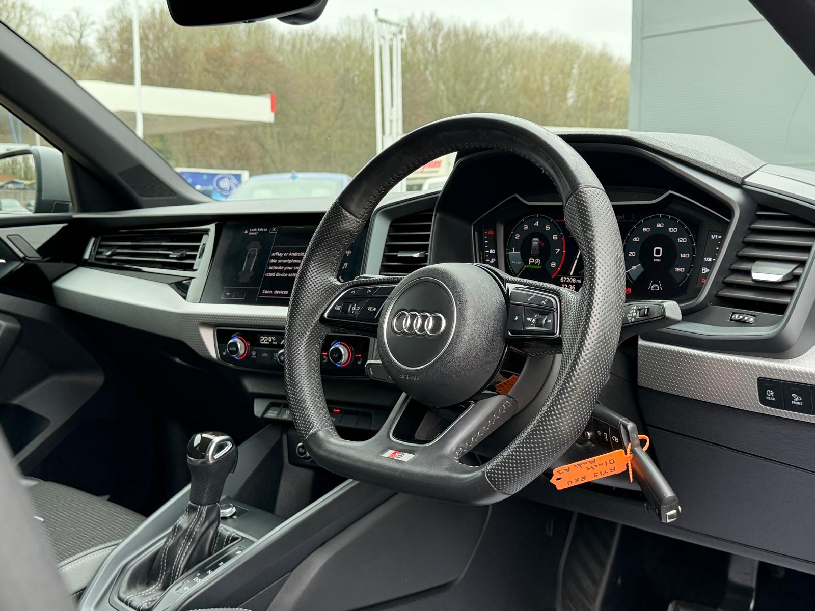 AUDI A1 S LN COMPETITION 40 TFSI SA