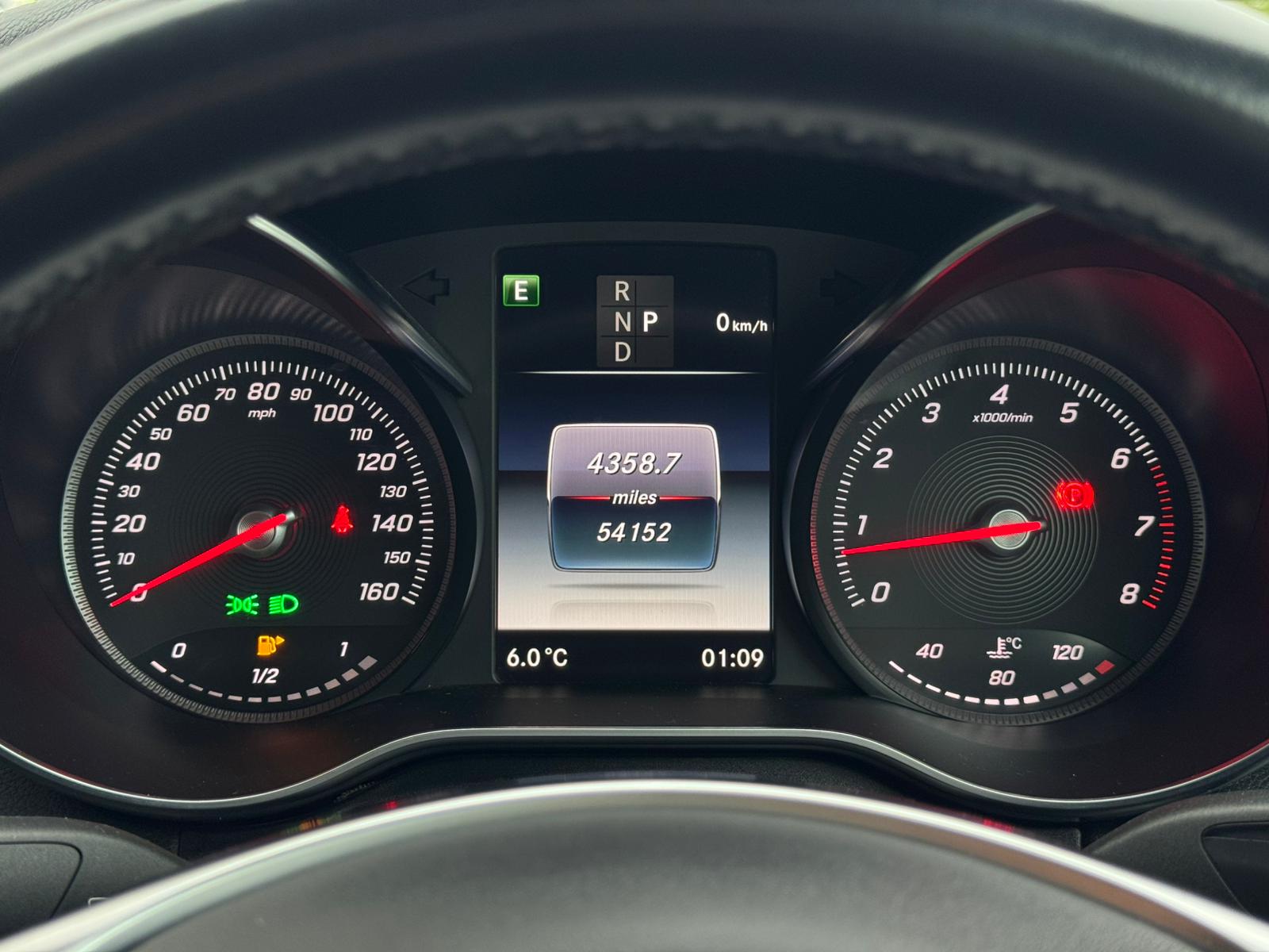 MERCEDES-BENZ C 200 AMG LINE PREMIUM AUTO