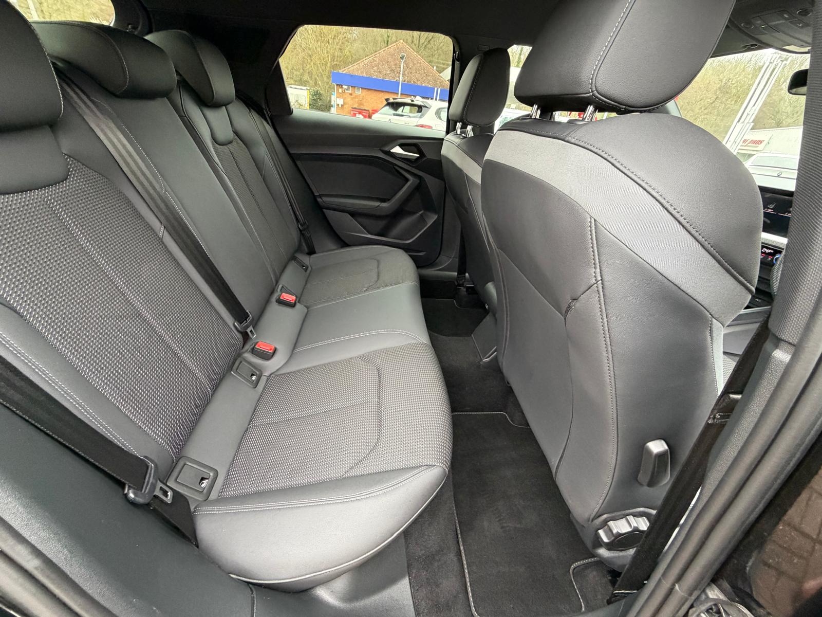 AUDI A1 S LN COMPETITION 40 TFSI SA