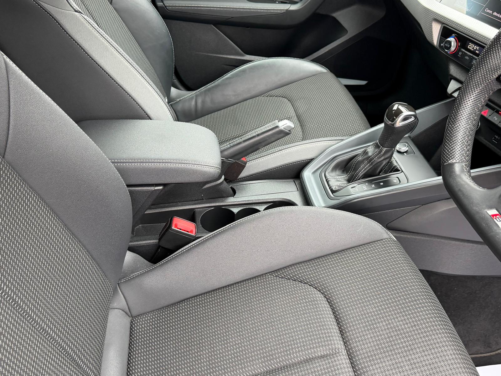 AUDI A1 S LN COMPETITION 40 TFSI SA