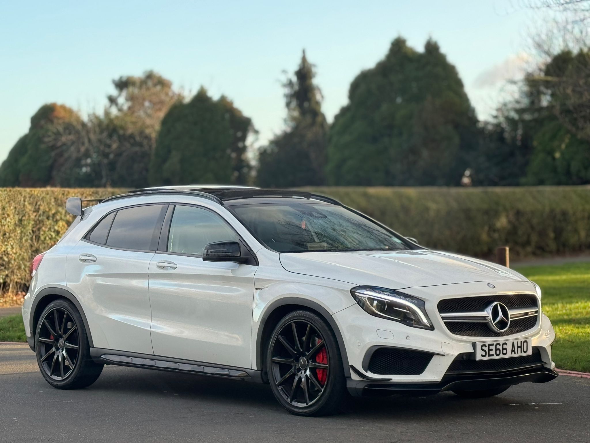 MERCEDES-BENZ AMG GLA 45 4MATIC PREMIUM AUTO