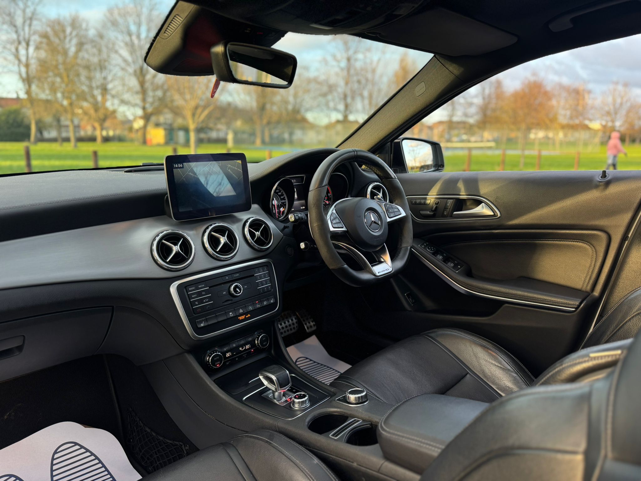 MERCEDES-BENZ AMG GLA 45 4MATIC PREMIUM AUTO