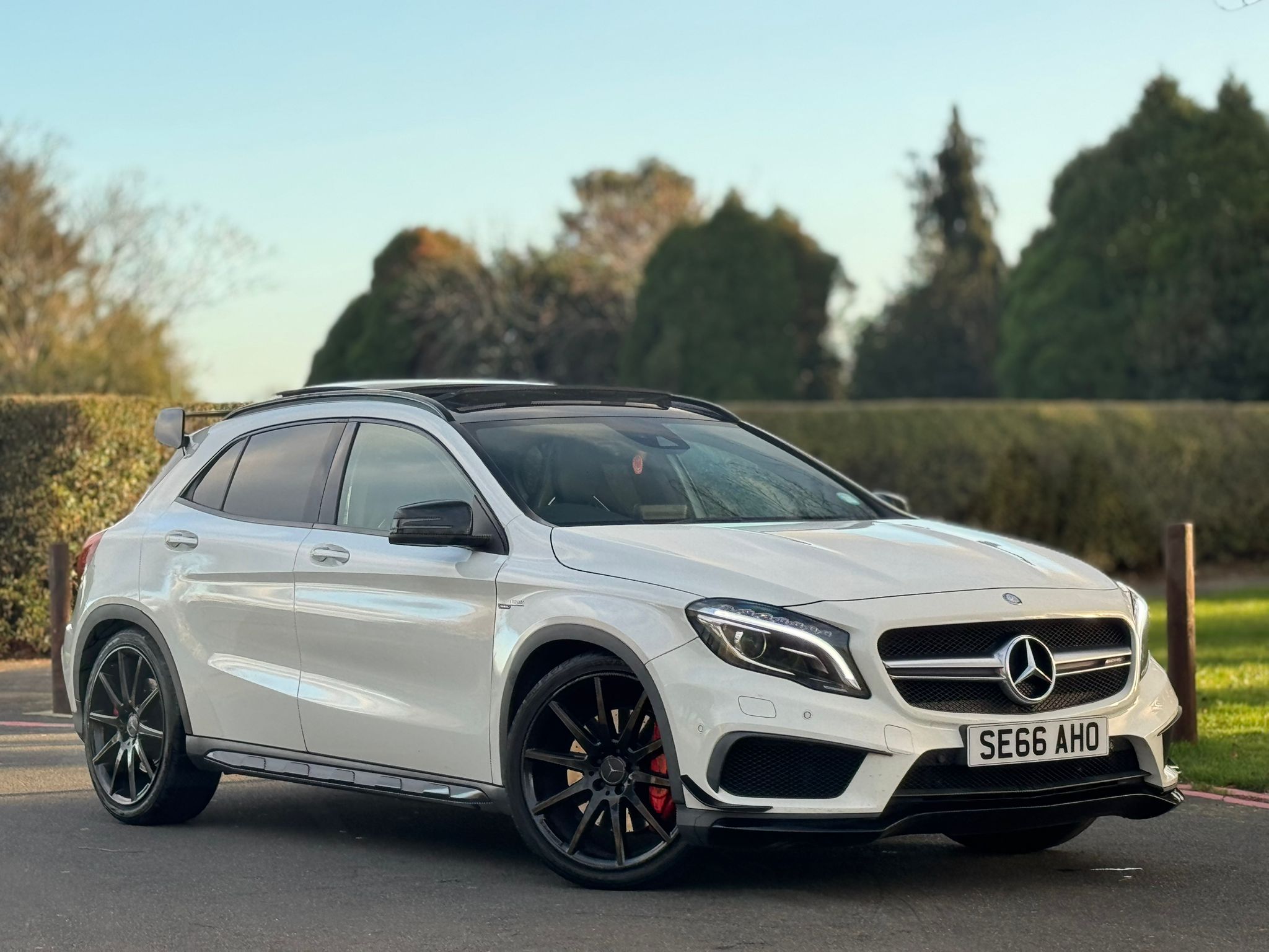 MERCEDES-BENZ AMG GLA 45 4MATIC PREMIUM AUTO