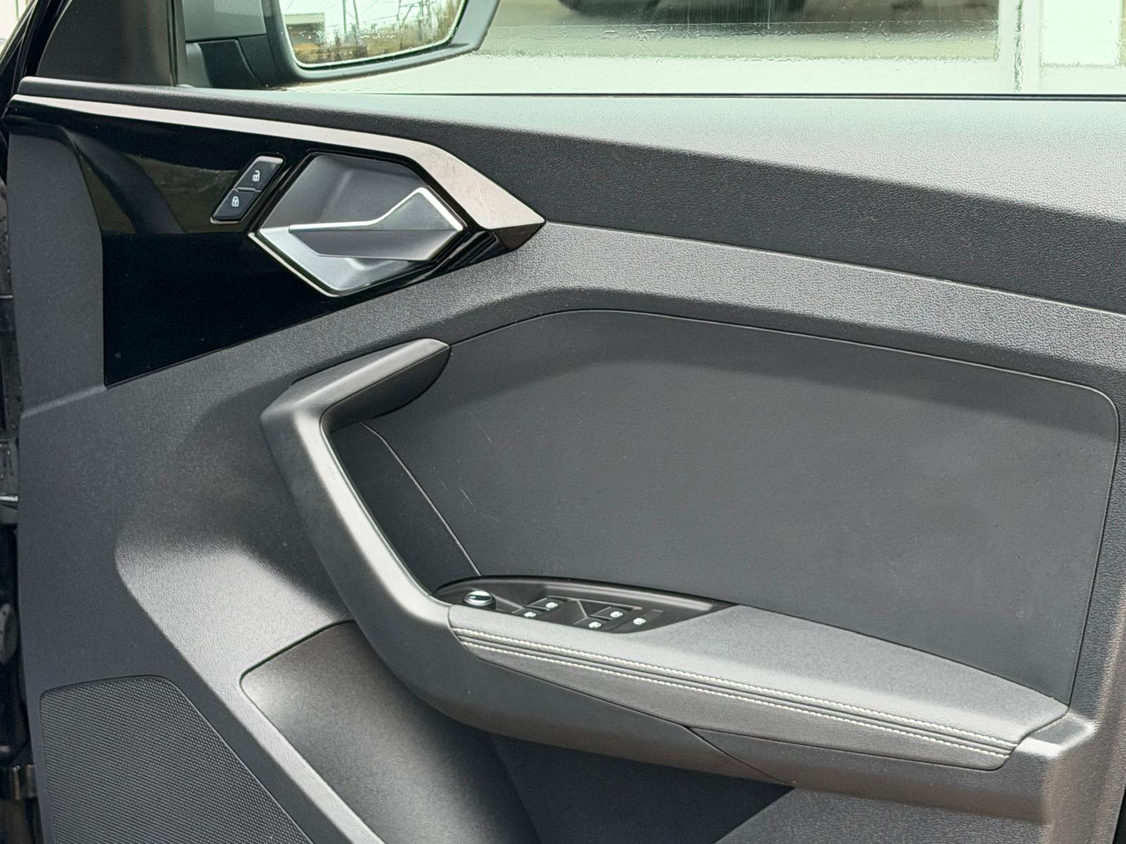 AUDI A1 S LN COMPETITION 40 TFSI SA