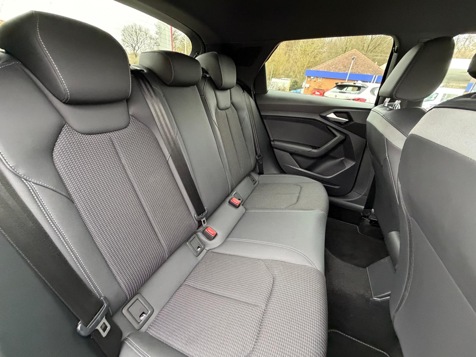 AUDI A1 S LN COMPETITION 40 TFSI SA